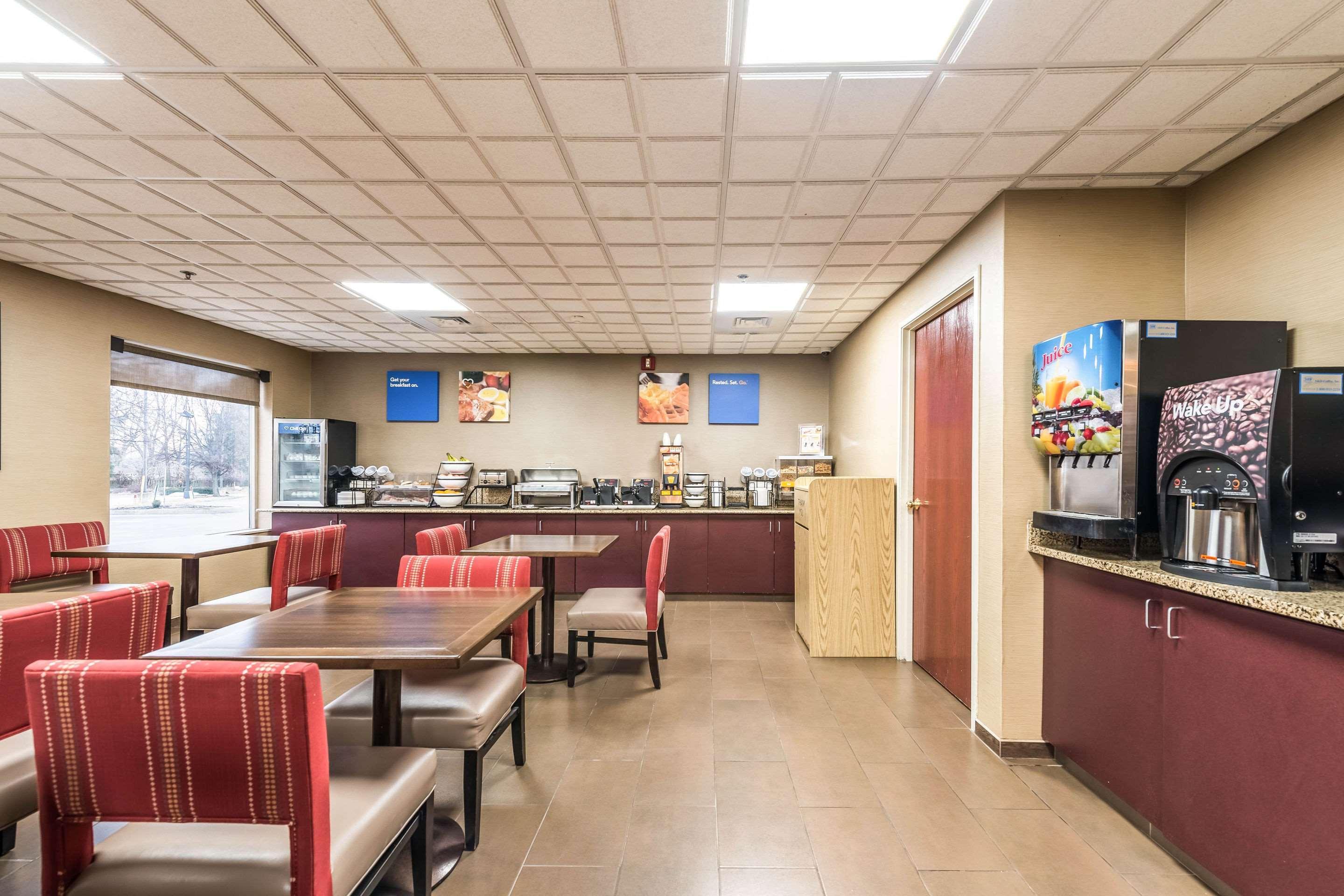 Comfort Inn & Suites Englewood Exterior foto